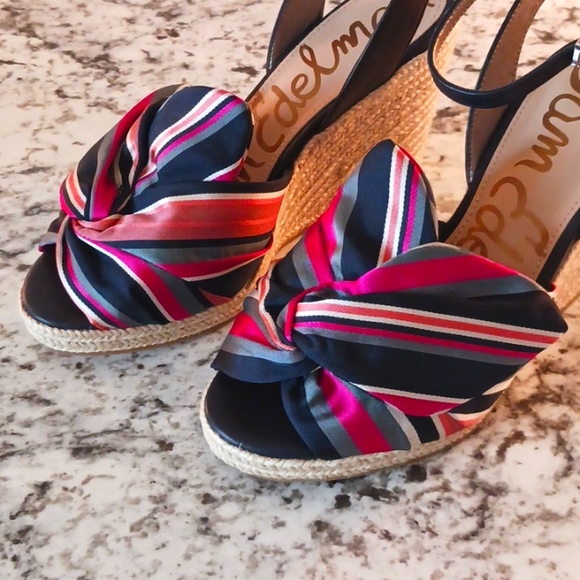💒 Sam Edelman wedge sandals size 7 1/2 NWOB - Picture 2 of 9
